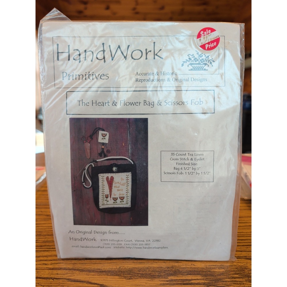 New Hand Work Primitives Sampler Heart Flower Bag Scissors Fob Kit Tea Linen